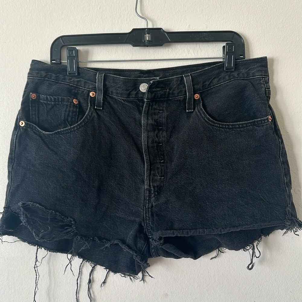 Black Denim Levi Shorts
